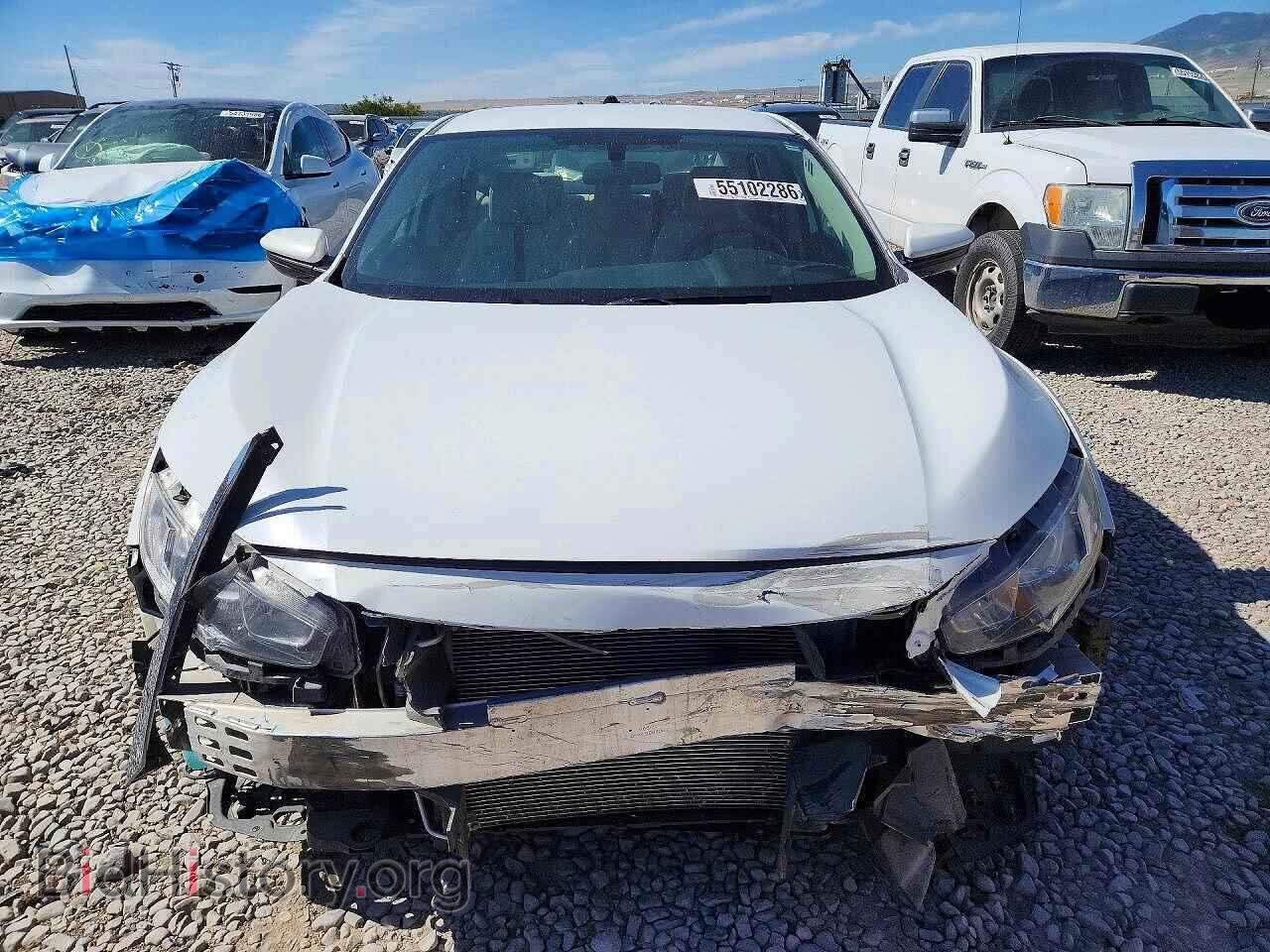 2017 HONDA CIVIC - VIN: 2HGFC2F59HH537359 - Фото 5