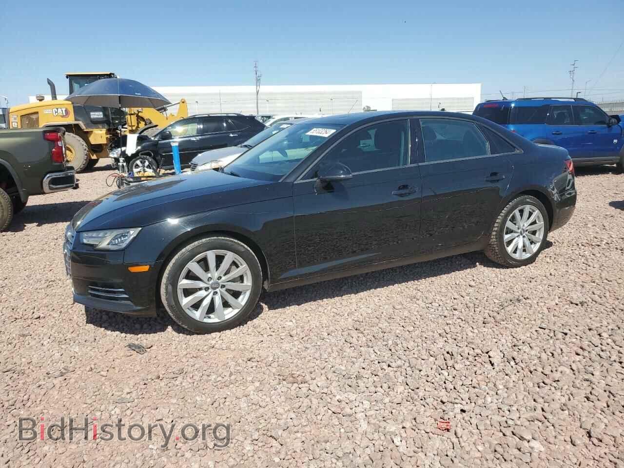 Photo WAUGNAF49HN020954 - AUDI A4 2017