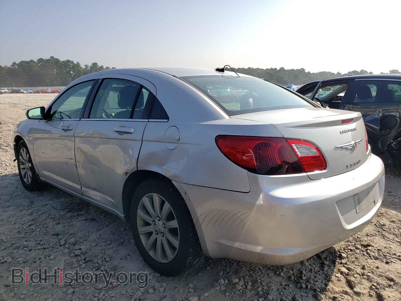 2010 CHRYSLER SEBRING - VIN: 1C3CC5FB4AN142578 - Фото 3