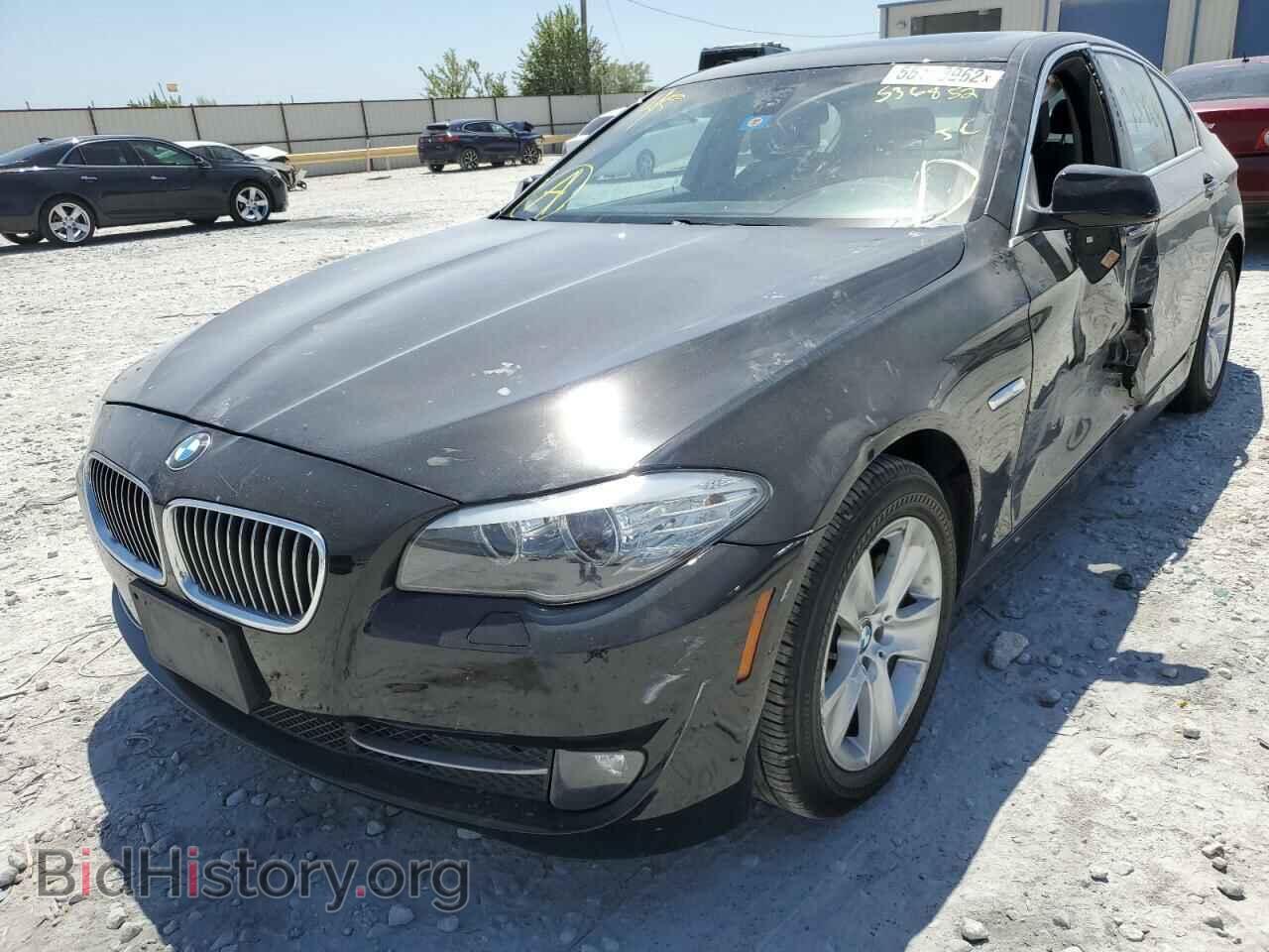 2011 BMW 5 SERIES - VIN: WBAFR1C54BDS36852 - Фото 2