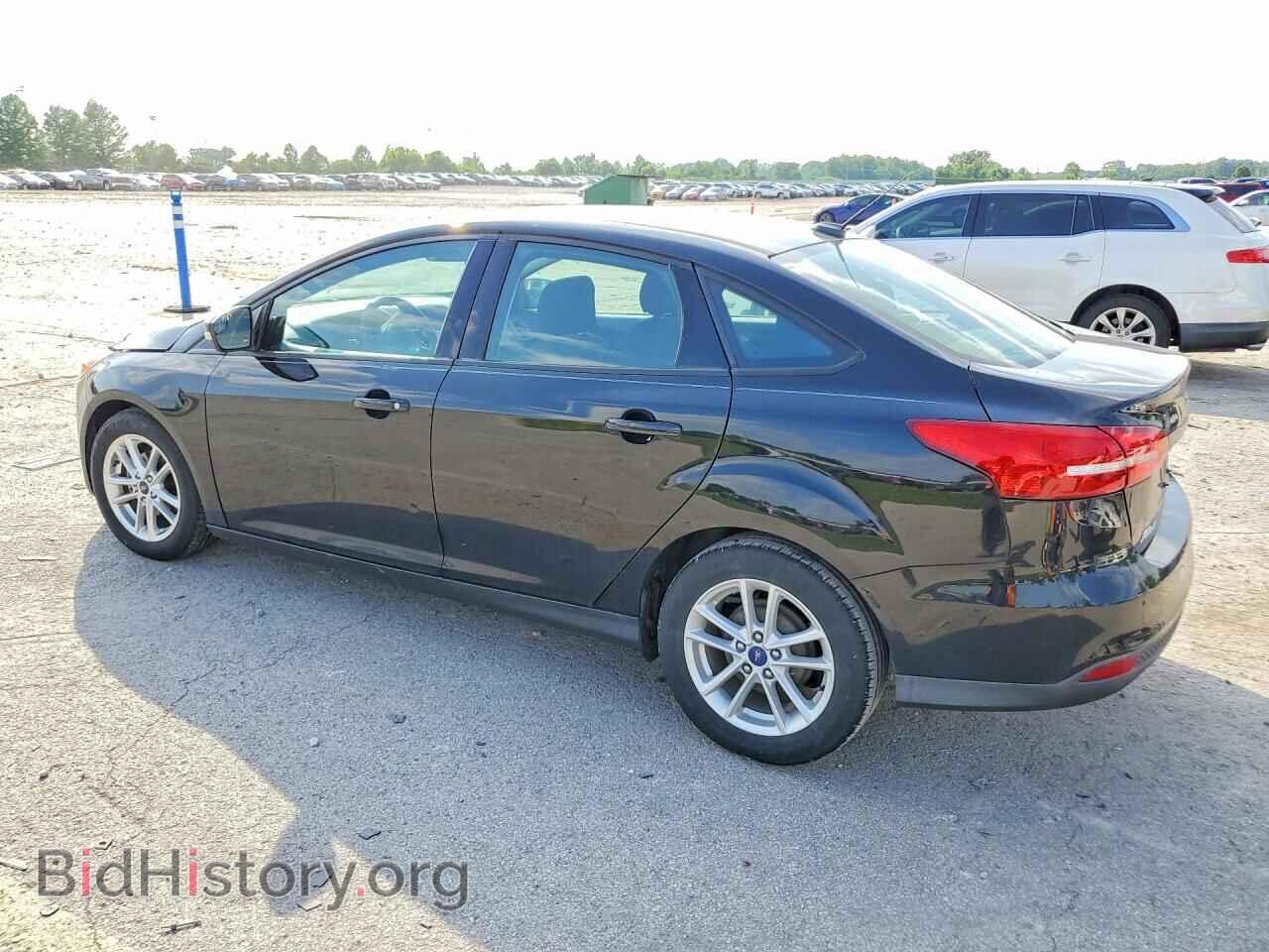 2017 FORD FOCUS - VIN: 1FADP3F2XHL229955 - Photo 2