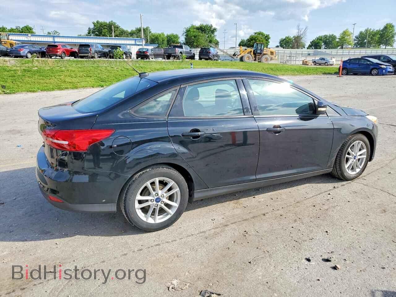 2017 FORD FOCUS - VIN: 1FADP3F2XHL229955 - Photo 3