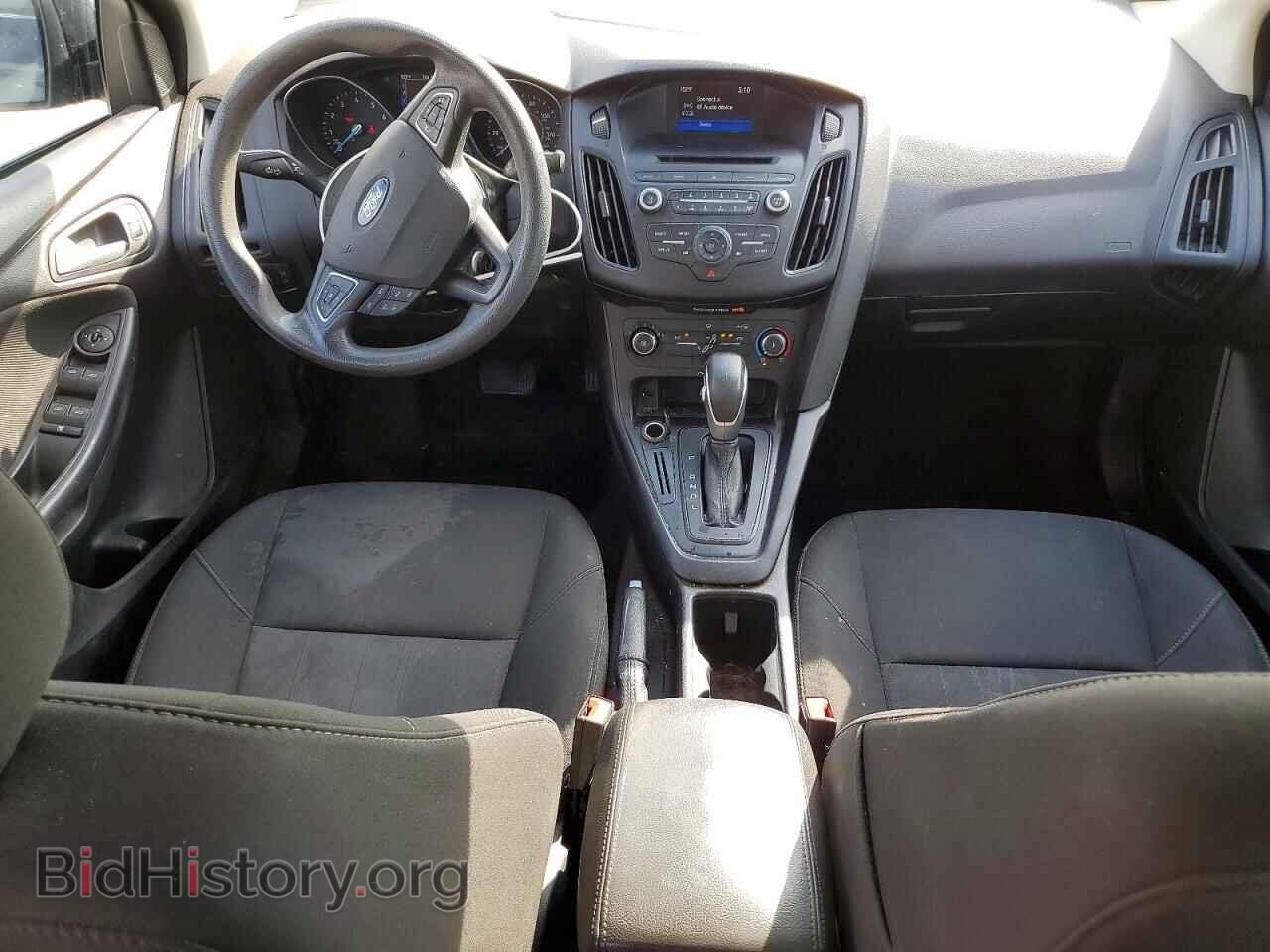2017 FORD FOCUS - VIN: 1FADP3F2XHL229955 - Photo 8