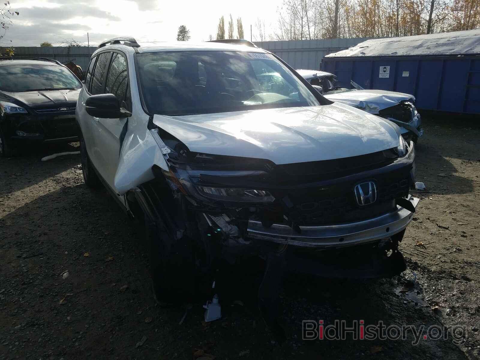 Фотография 5FNYF8H96KB000656 - HONDA PASSPORT 2019