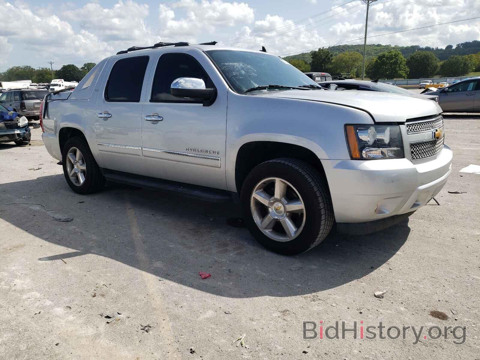 Photo 3GNTKGE75CG164163 - CHEVROLET AVALANCHE 2012