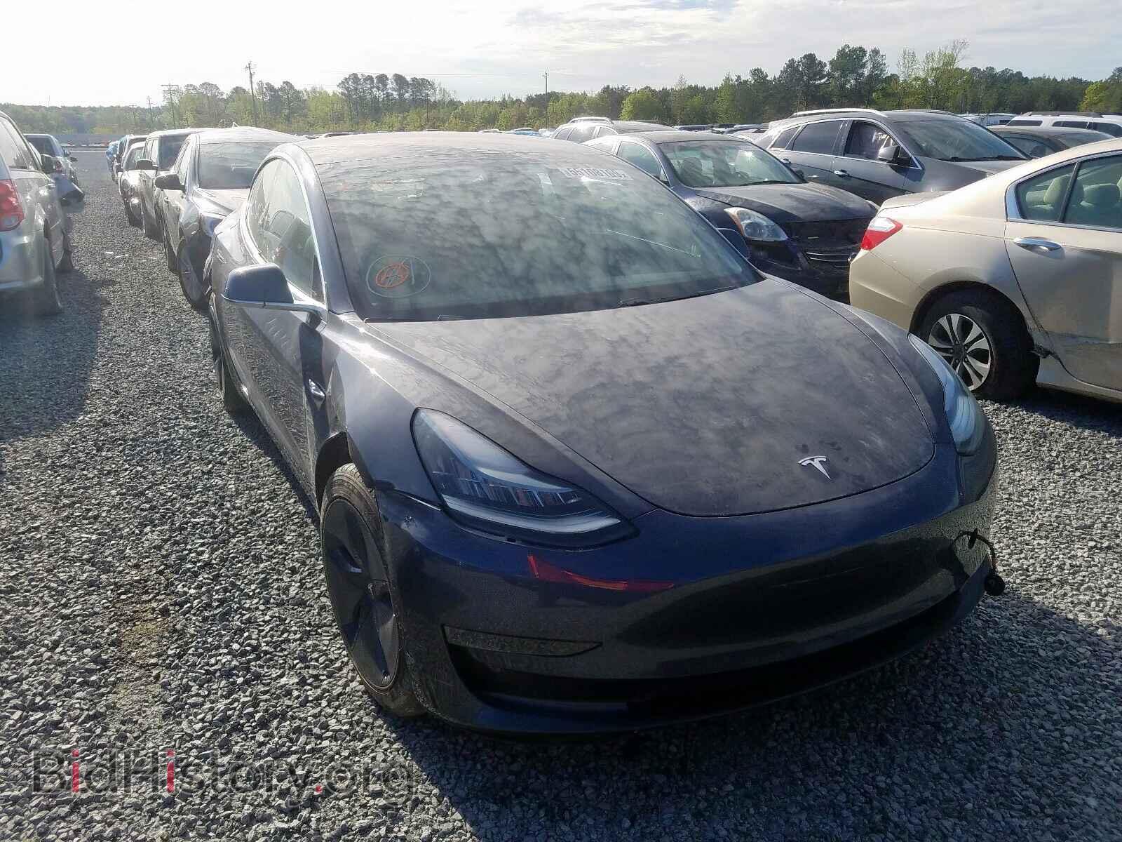 Photo 5YJ3E1EA0JF030558 - TESLA MODEL 3 2018