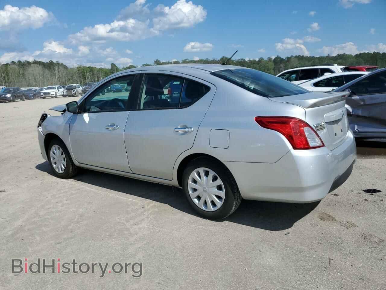 2019 NISSAN VERSA - VIN: 3N1CN7AP3KL852273 - Фото 2