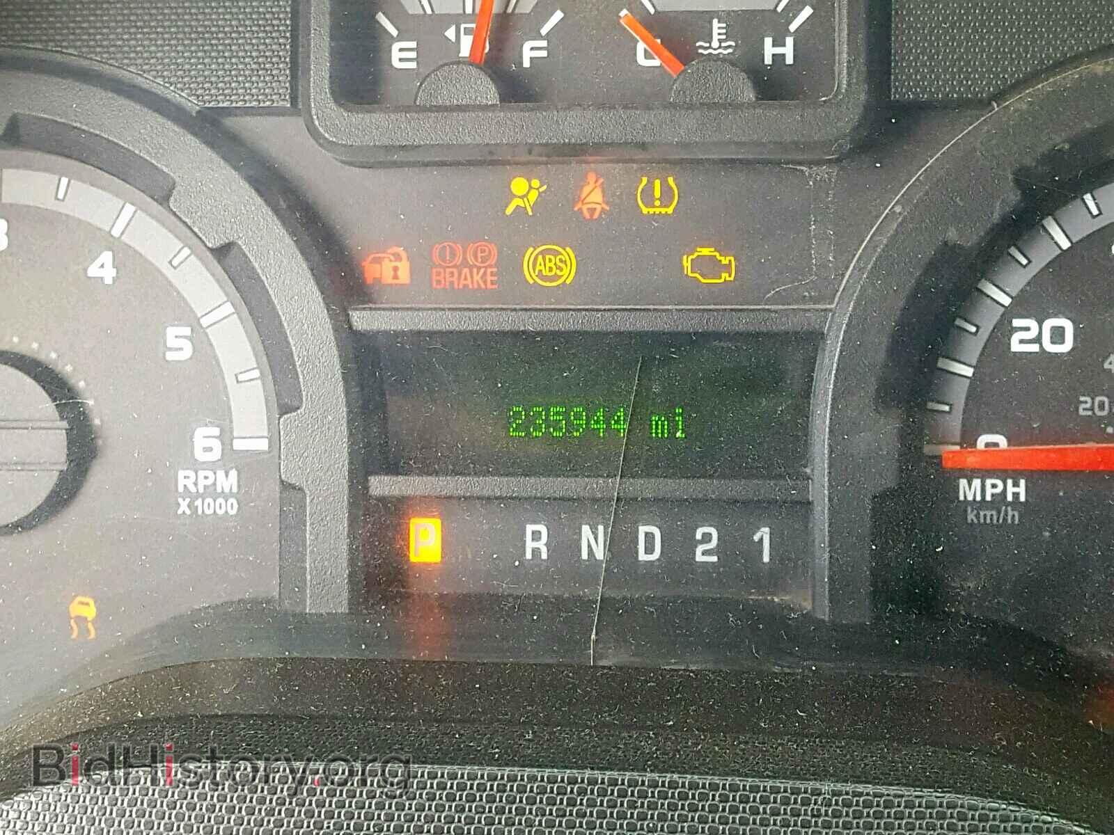 2011 FORD ECONOLINE - VIN: 1FBSS3BL3BDA21923 - Фото 8