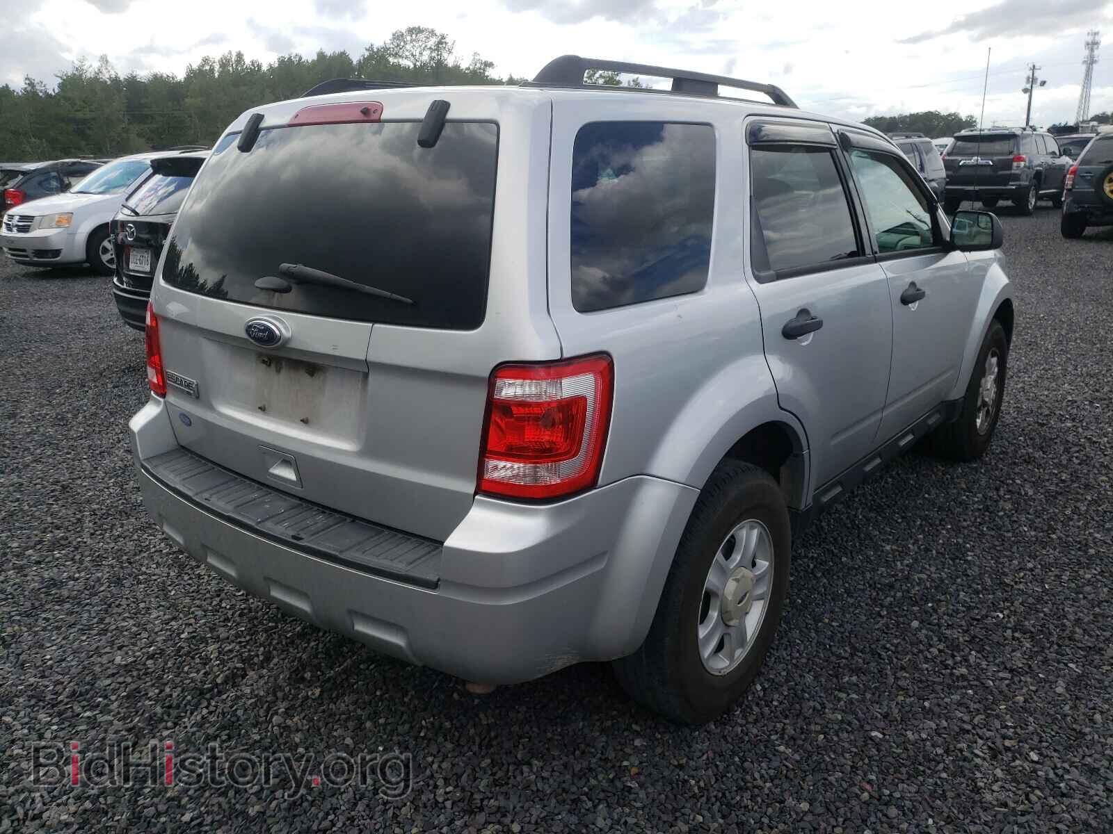 2011 FORD ESCAPE - VIN: 1FMCU9D73BKA47944 - Фото 4
