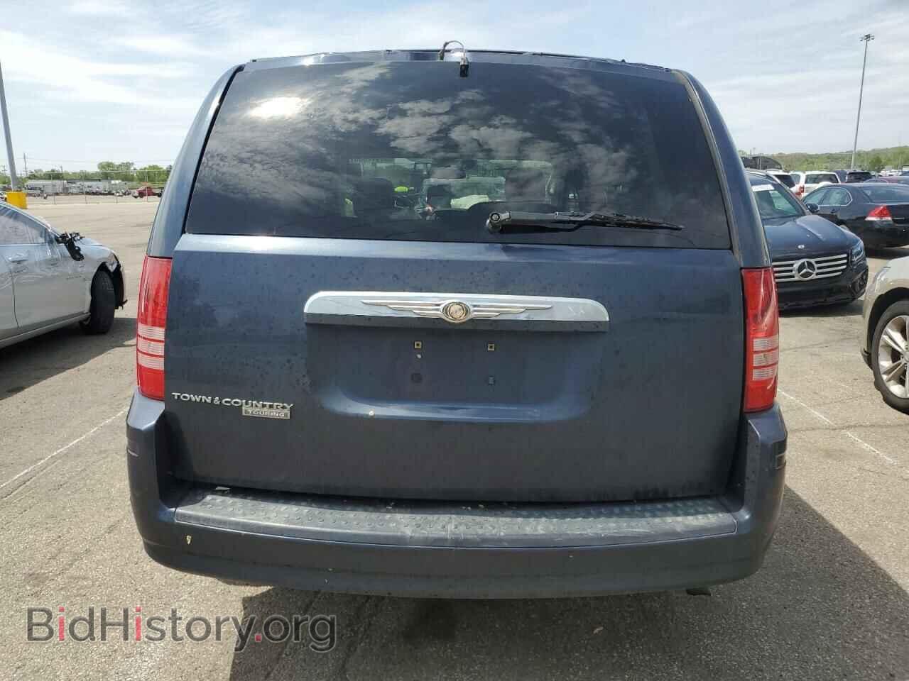 2008 CHRYSLER MINIVAN - VIN: 2A8HR54P58R714357 - Фото 6
