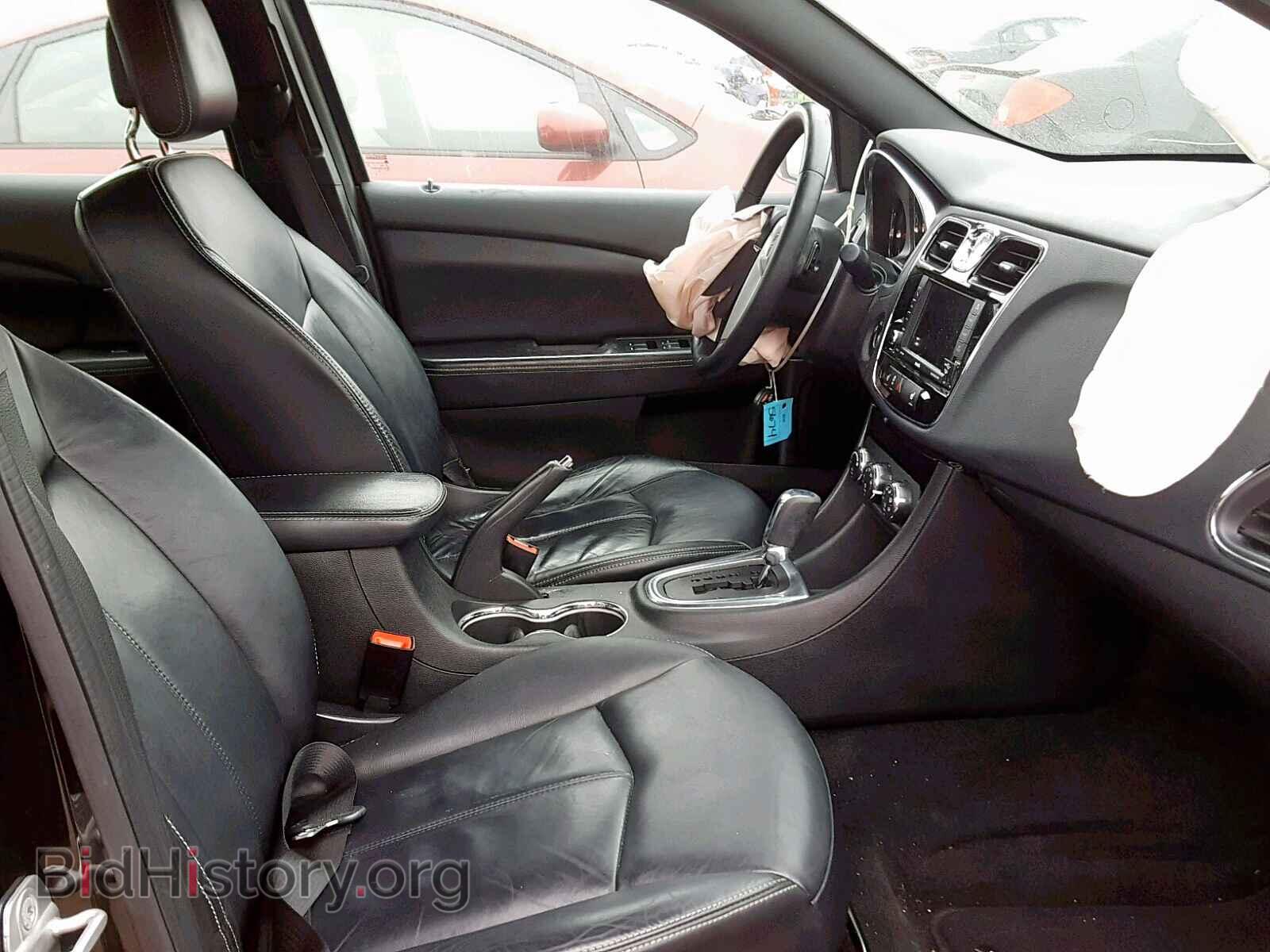 2012 CHRYSLER 200 - VIN: 1C3CCBCB9CN303948 - Фото 5