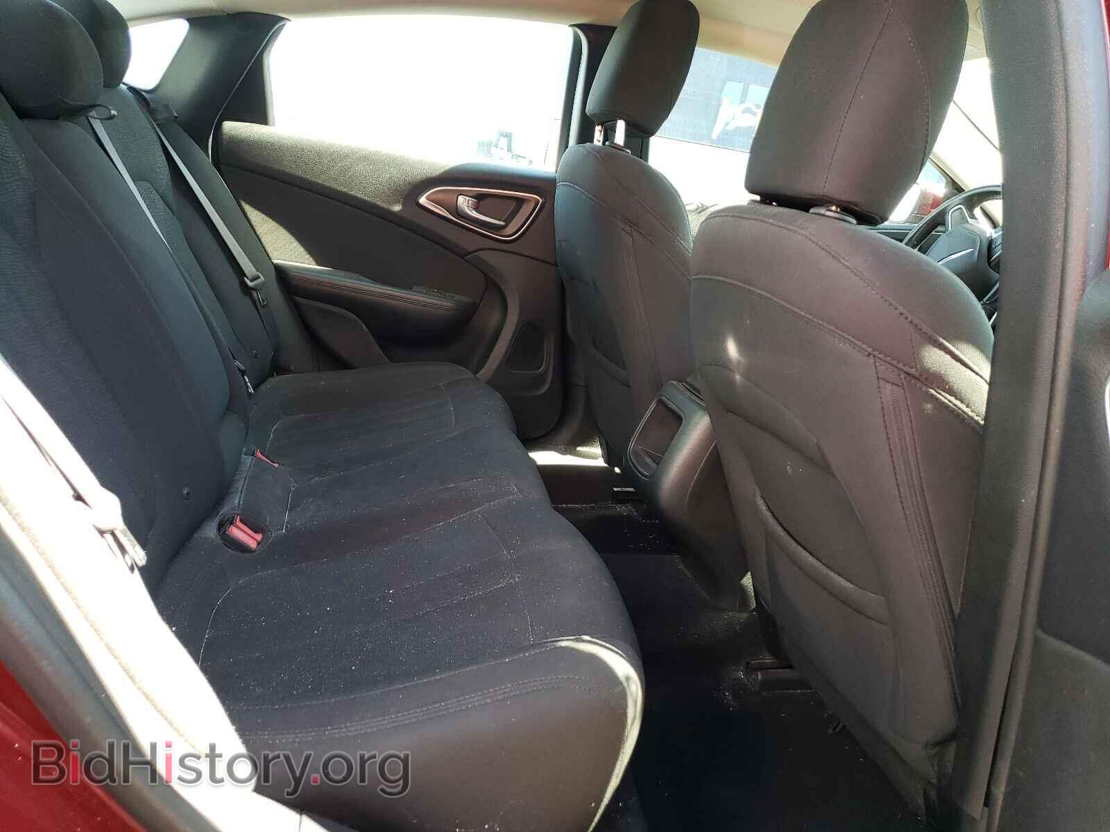 2015 CHRYSLER 200 - VIN: 1C3CCCAB9FN698419 - Photo 6
