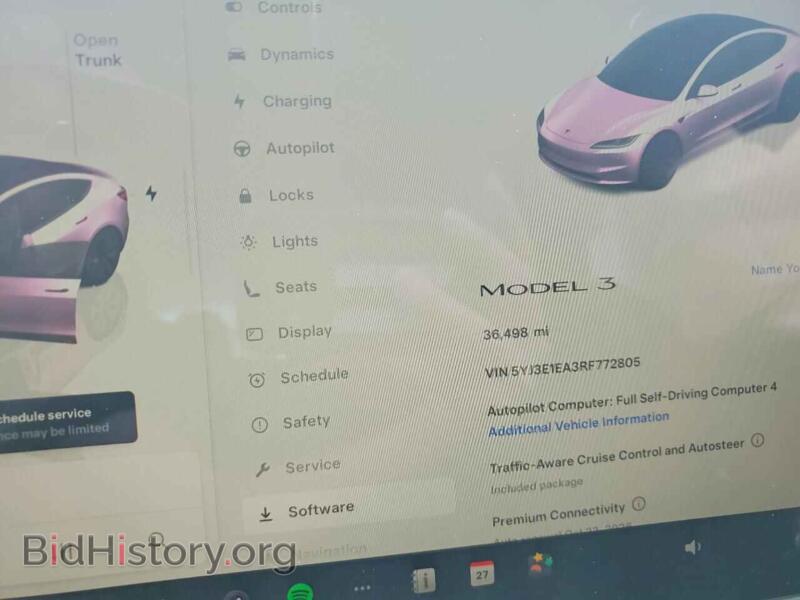 2024 Tesla MODEL 3 (VIN 5YJ3E1EA3RF772805) — photo 9 of 13