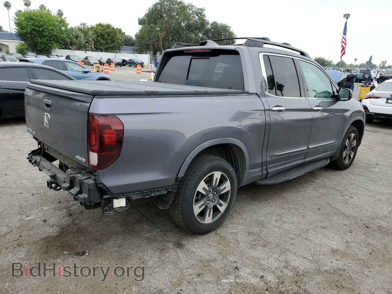 2018 HONDA RIDGELINE - VIN: 5FPYK3F76JB004650 - Фото 3