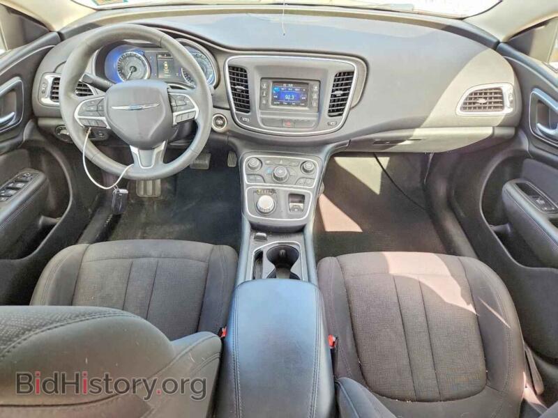 2015 Chrysler 200 (VIN 1C3CCCAB8FN731068) — фото 8 из 12