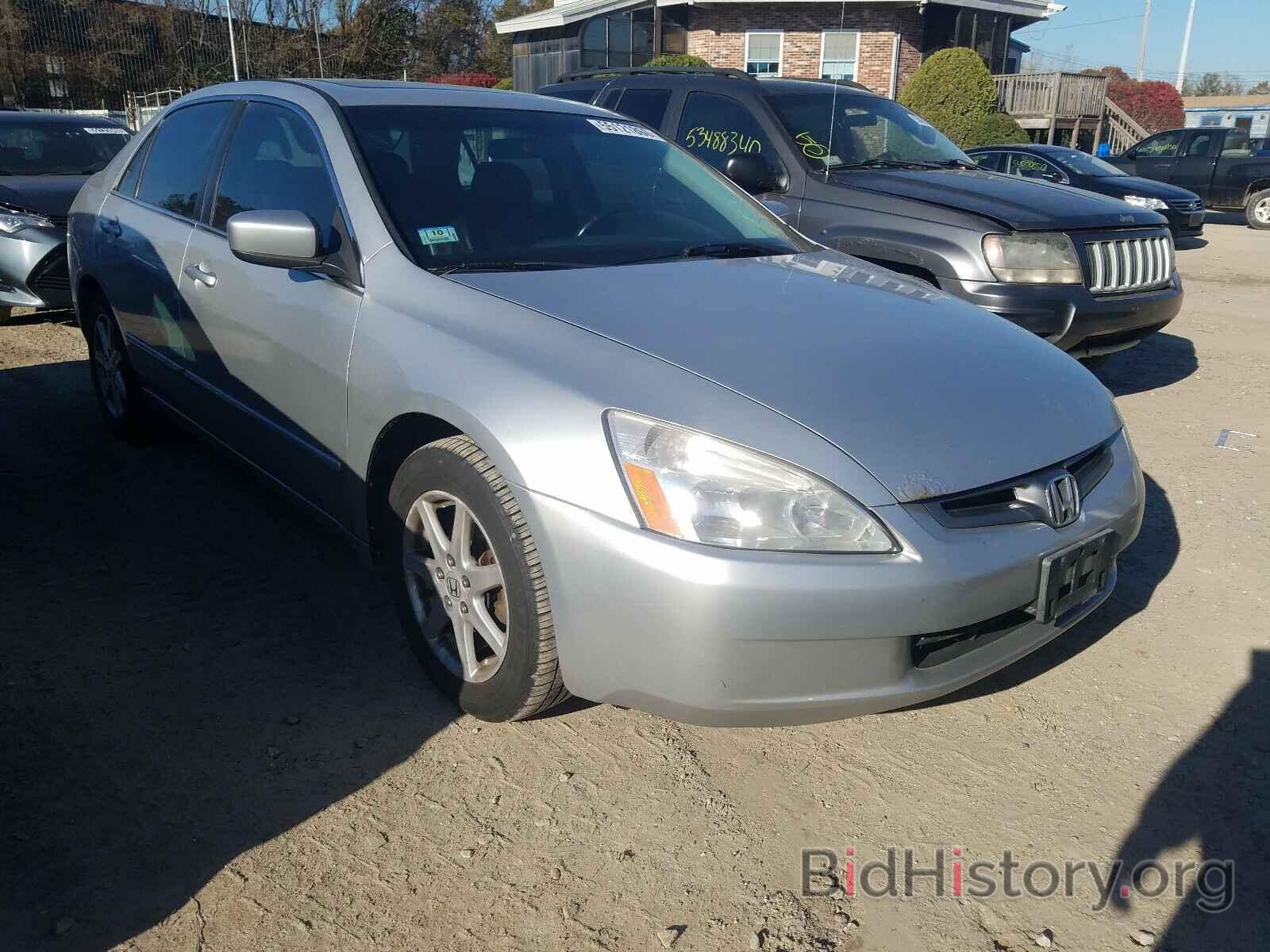 Photo 1HGCM665X4A068122 - HONDA ACCORD 2004