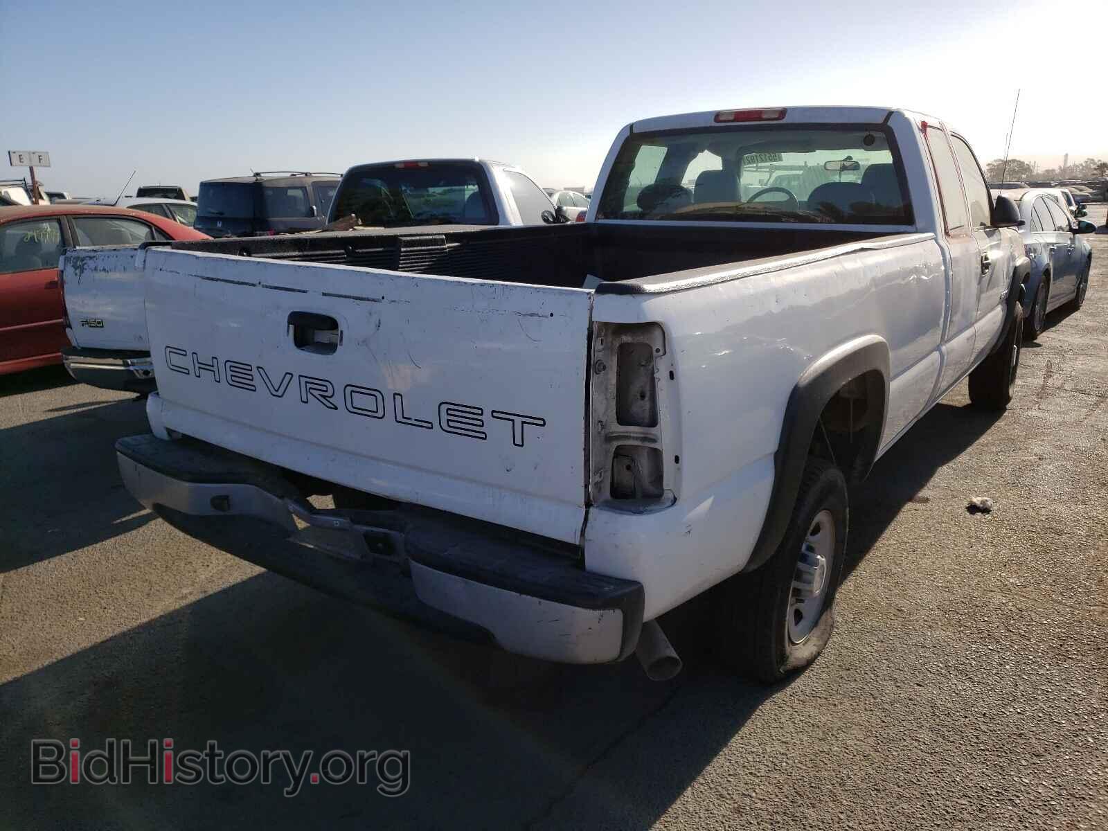 2006 CHEVROLET SILVERADO - VIN: 1GCHC29U26E205357 - Photo 4