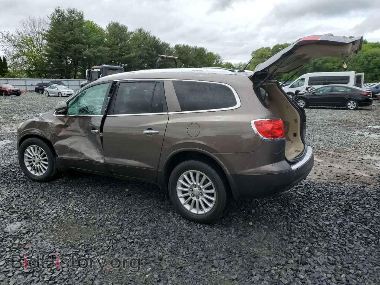 2011 BUICK ENCLAVE - VIN: 5GAKVBED8BJ320005 - Фото 2