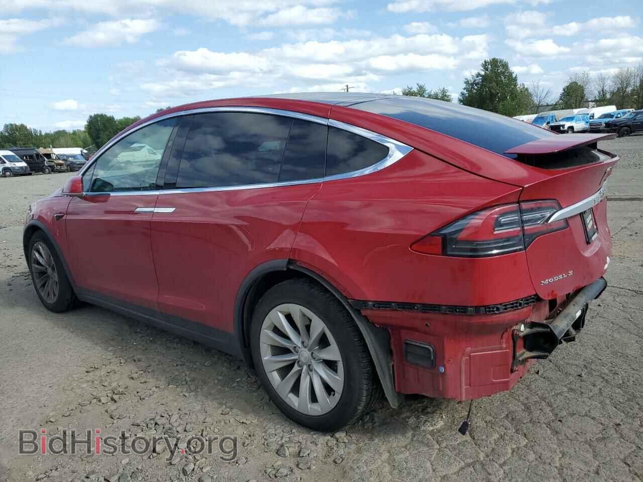 2017 TESLA MODEL X - VIN: 5YJXCAE2XHF067501 - Фото 2