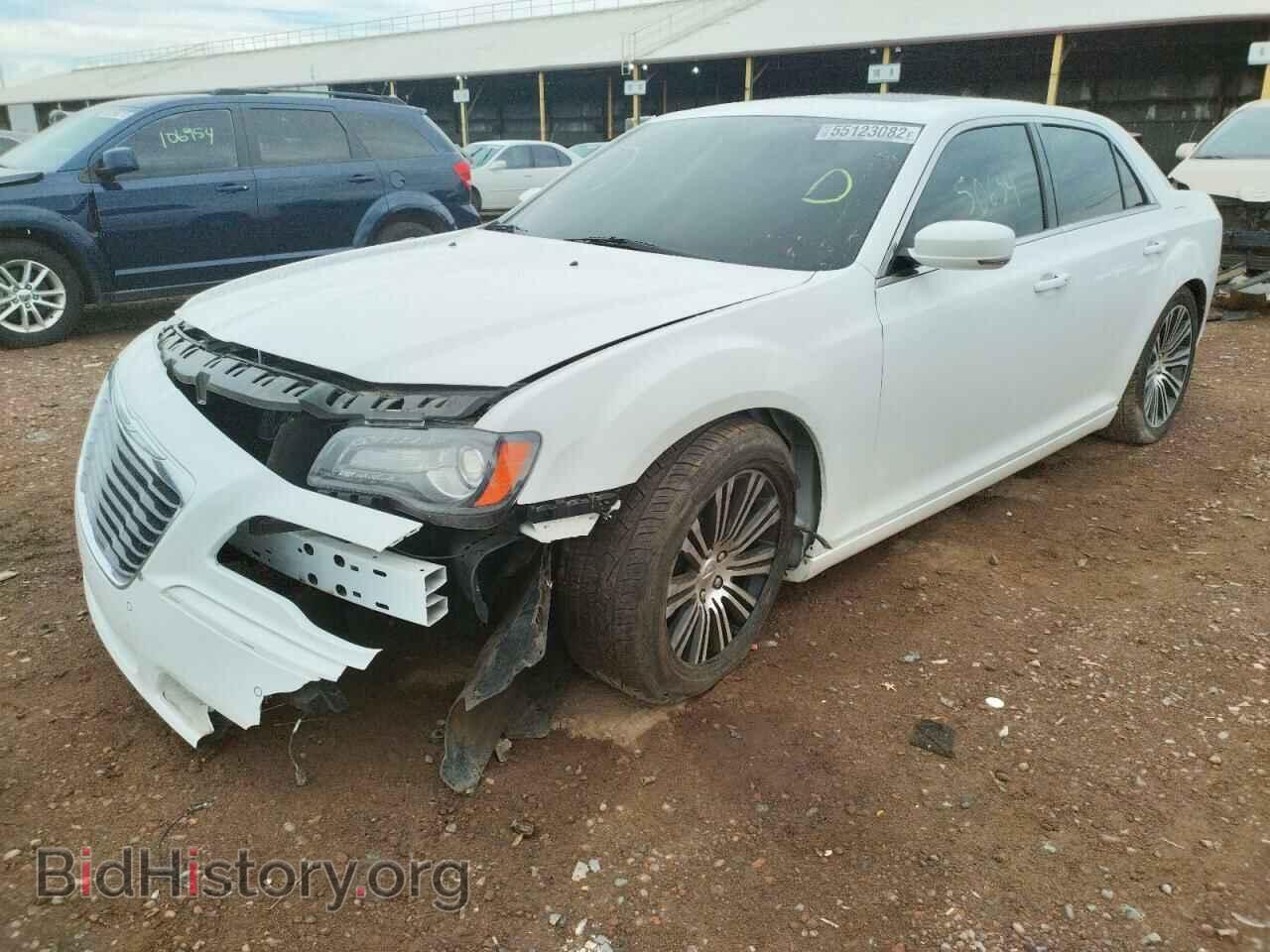 2012 CHRYSLER 300 - VIN: 2C3CCADT9CH311588 - Фото 2