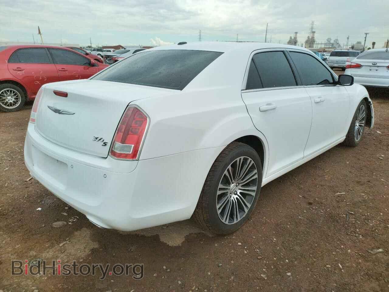 2012 CHRYSLER 300 - VIN: 2C3CCADT9CH311588 - Фото 4