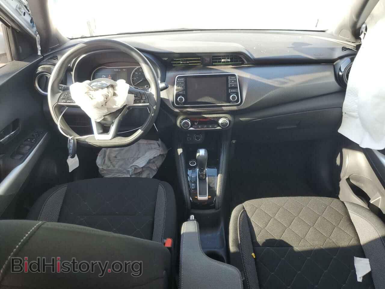 2020 NISSAN KICKS - VIN: 3N1CP5CV8LL556533 - Фото 8