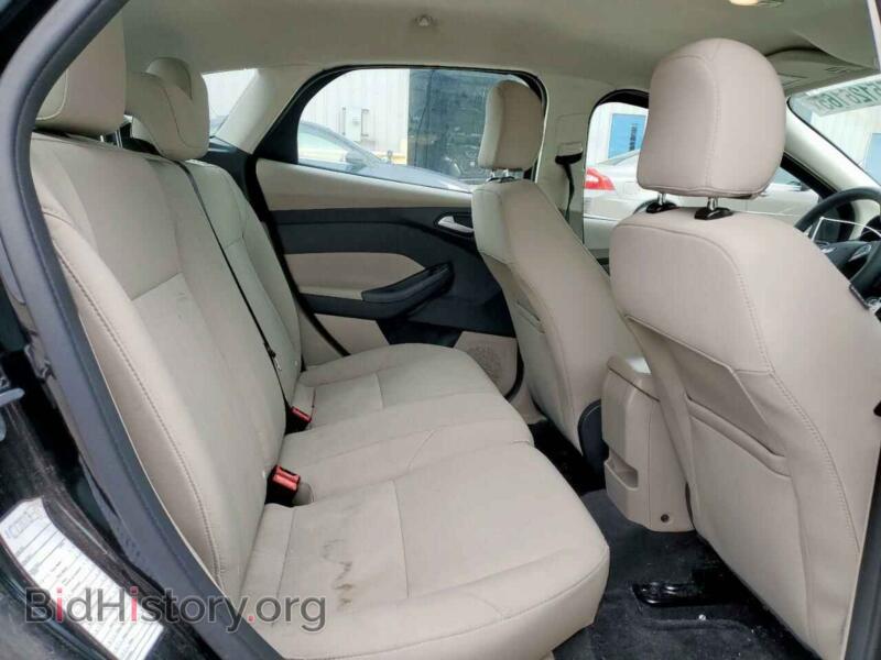 2017 Ford FOCUS (VIN 1FADP3K20HL259732) — photo 10 of 12