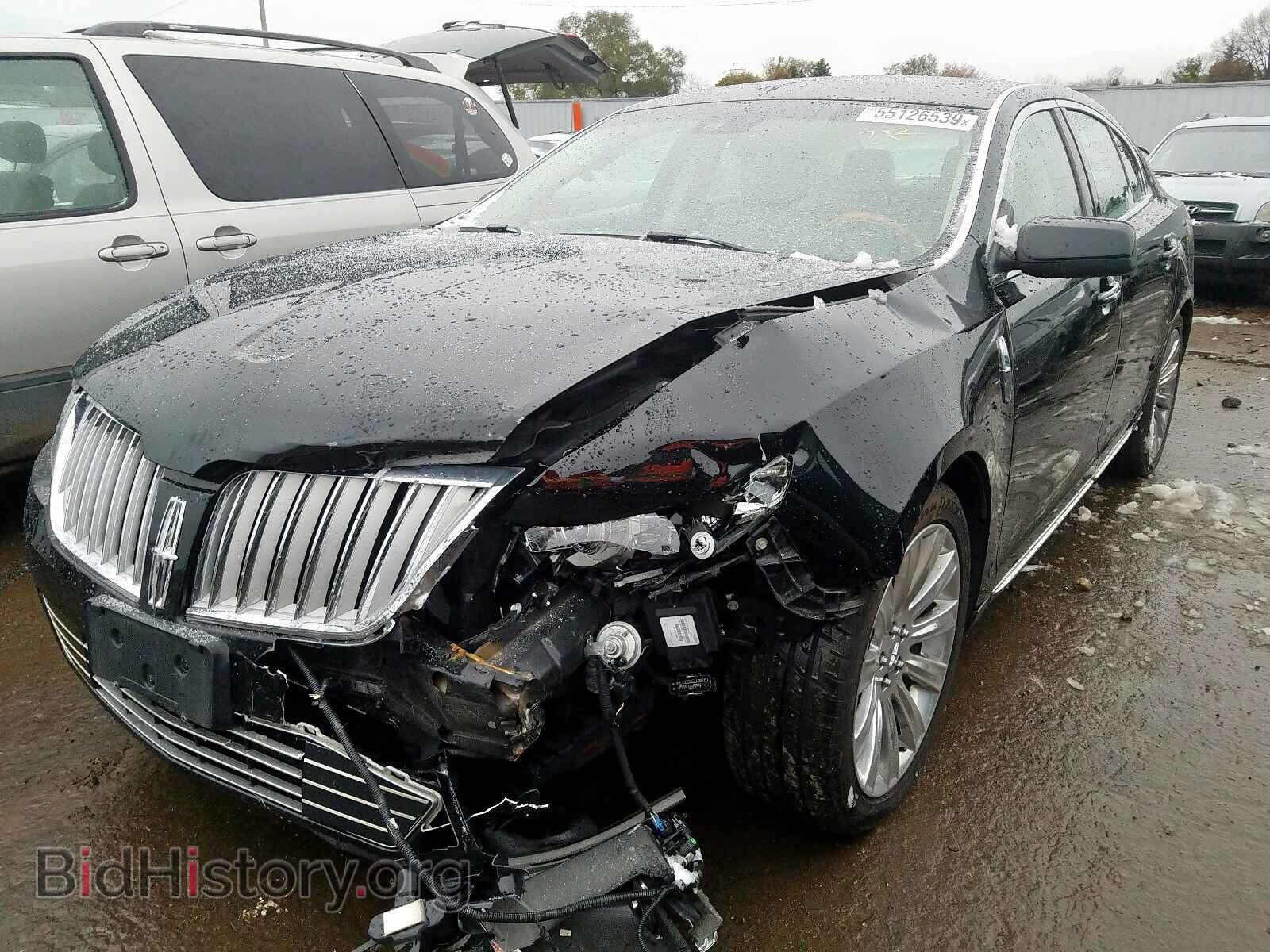 2012 LINCOLN MKS - VIN: 1LNHL9FTXCG800134 - Photo 2