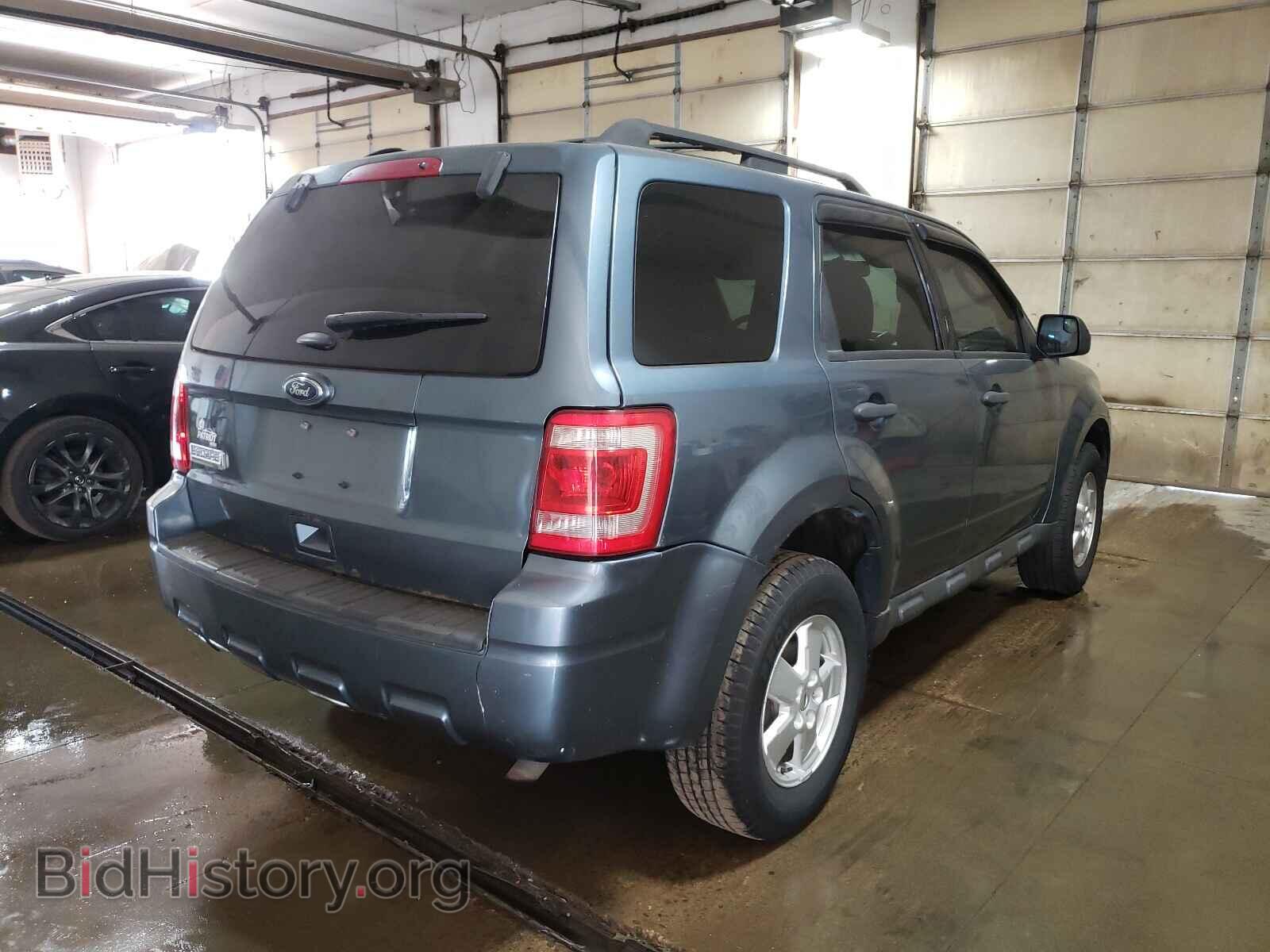 2011 FORD ESCAPE - VIN: 1FMCU0D79BKC06929 - Фото 4