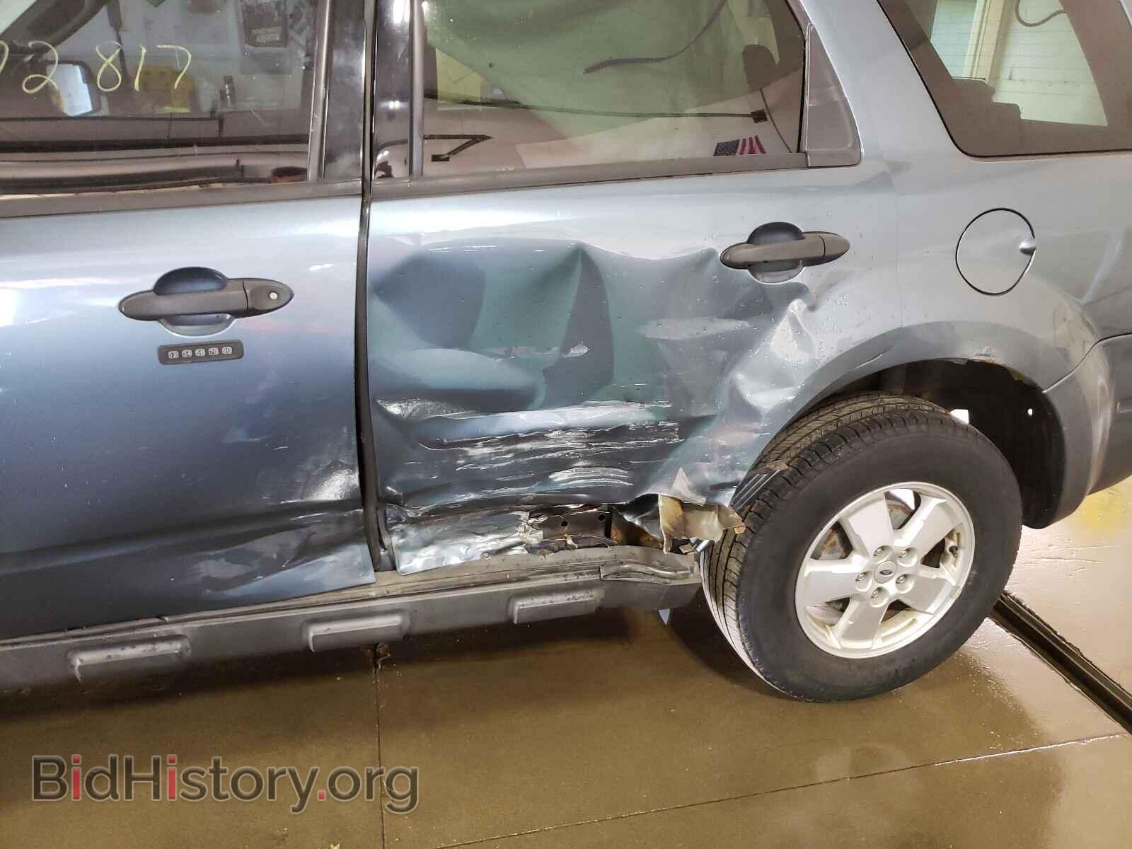 2011 FORD ESCAPE - VIN: 1FMCU0D79BKC06929 - Фото 9