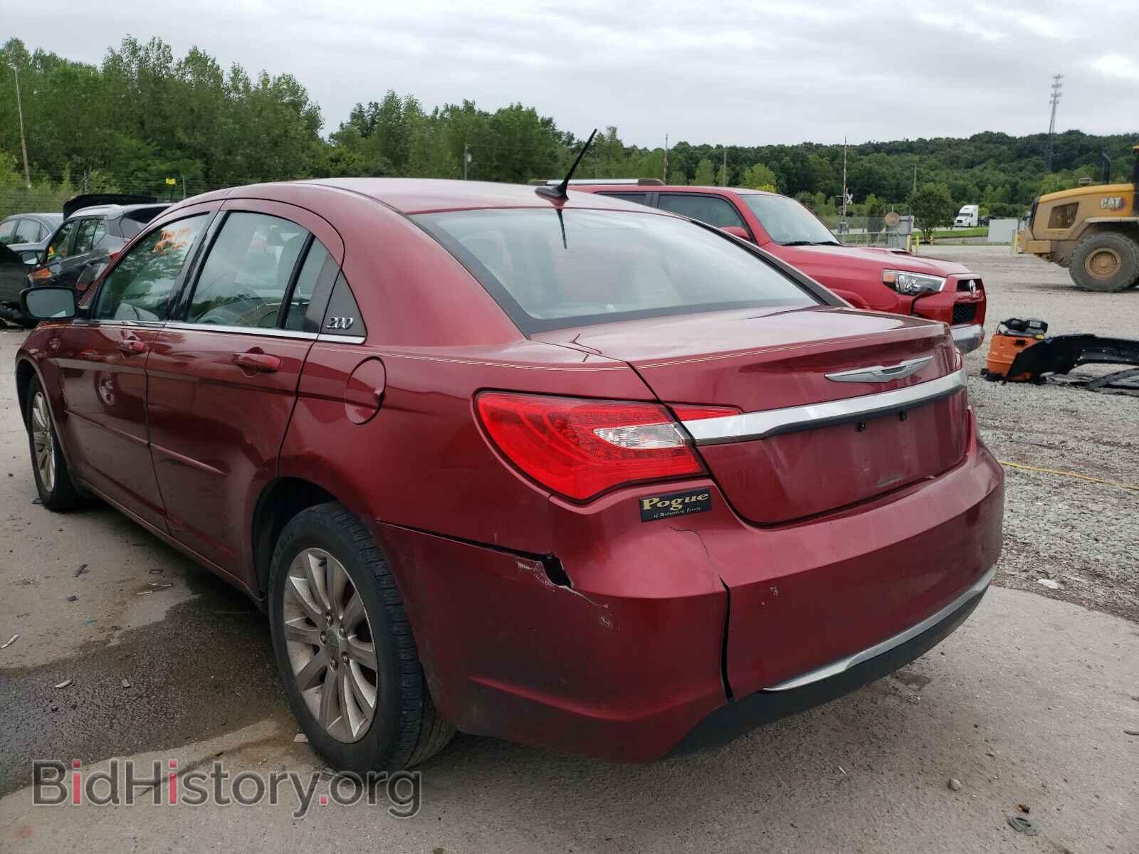 2013 CHRYSLER 200 - VIN: 1C3CCBBB2DN557875 - Фото 3