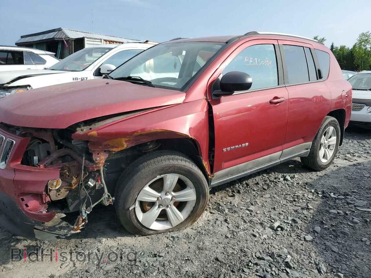 Photo 1J4NF4FB5BD133637 - JEEP COMPASS 2011