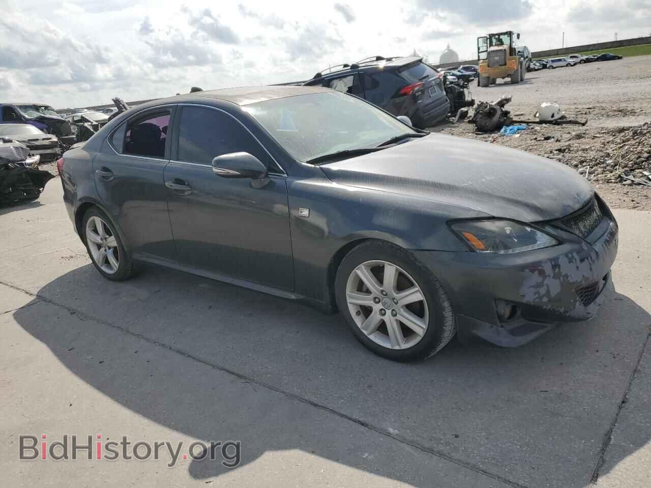 2011 LEXUS IS - VIN: JTHBF5C22B5135860 - Photo 4