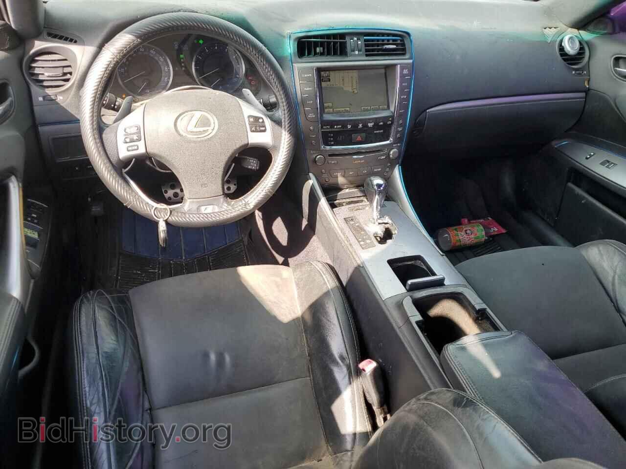 2011 LEXUS IS - VIN: JTHBF5C22B5135860 - Photo 8