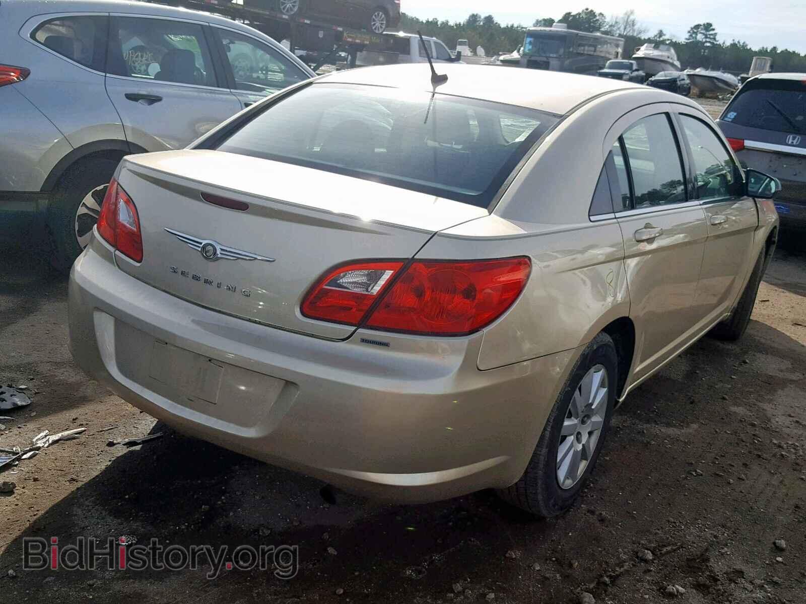2010 CHRYSLER SEBRING - VIN: 1C3CC4FB3AN192978 - Фото 4