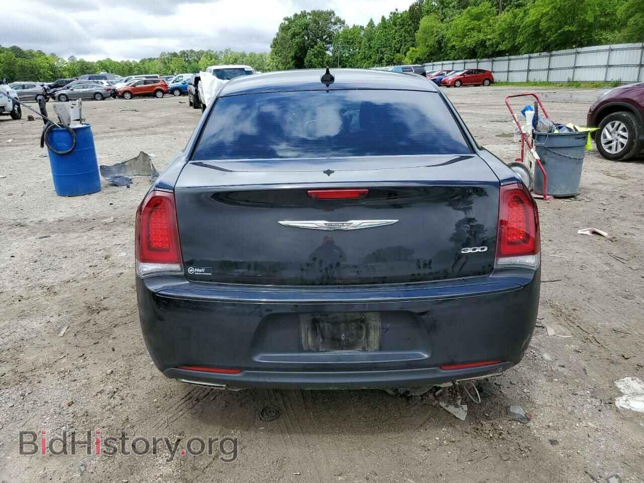 2019 CHRYSLER 300 - VIN: 2C3CCAAG4KH590227 - Фото 6