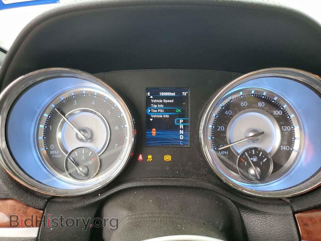 2014 CHRYSLER 300 - VIN: 2C3CCAAG3EH200061 - Photo 9