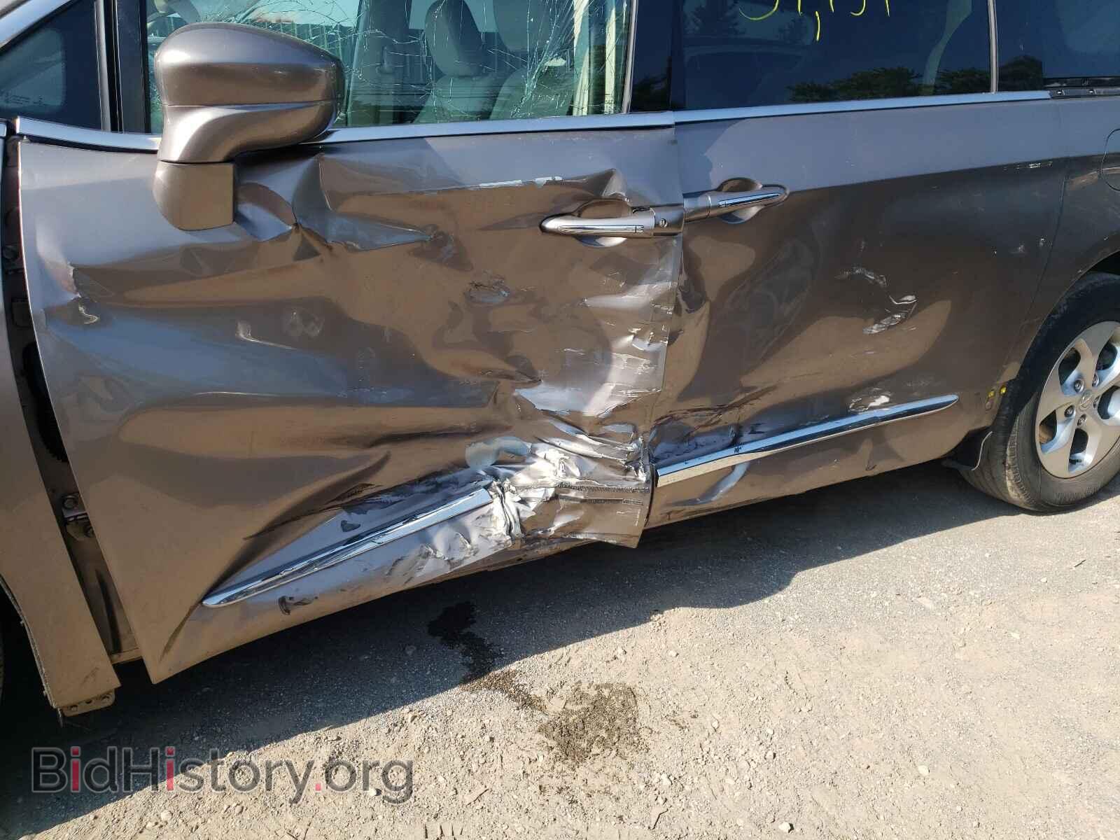 2018 CHRYSLER PACIFICA - VIN: 2C4RC1L75JR118470 - Photo 9