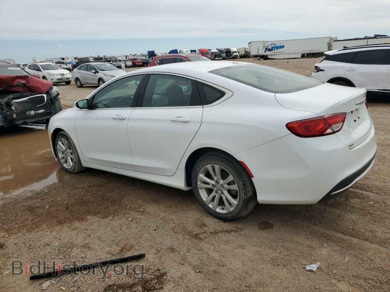 2015 CHRYSLER 200 - VIN: 1C3CCCAB4FN659821 - Photo 2