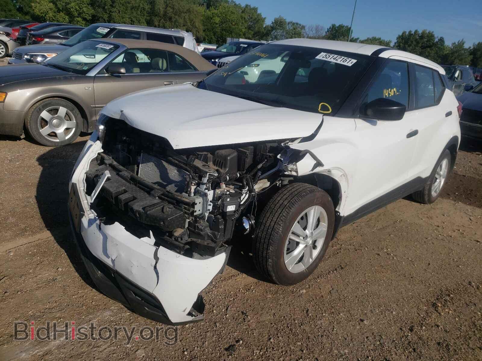 2020 NISSAN KICKS - VIN: 3N1CP5BV8LL485786 - Фото 2