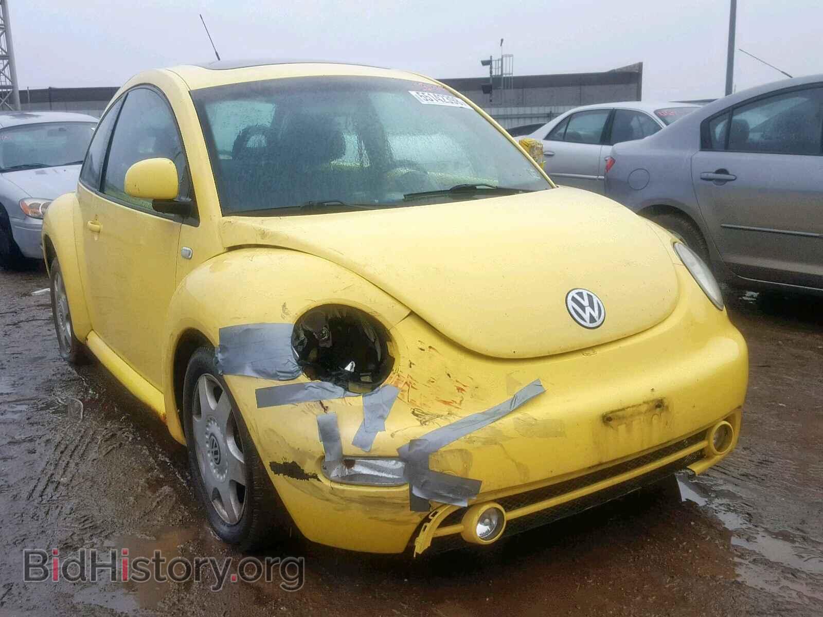 Photo 3VWCC21C1YM485943 - VOLKSWAGEN BEETLE 2000