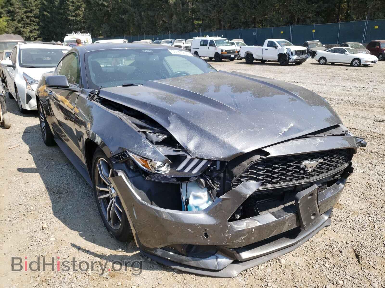 Photo 1FA6P8TH5H5307111 - FORD MUSTANG 2017