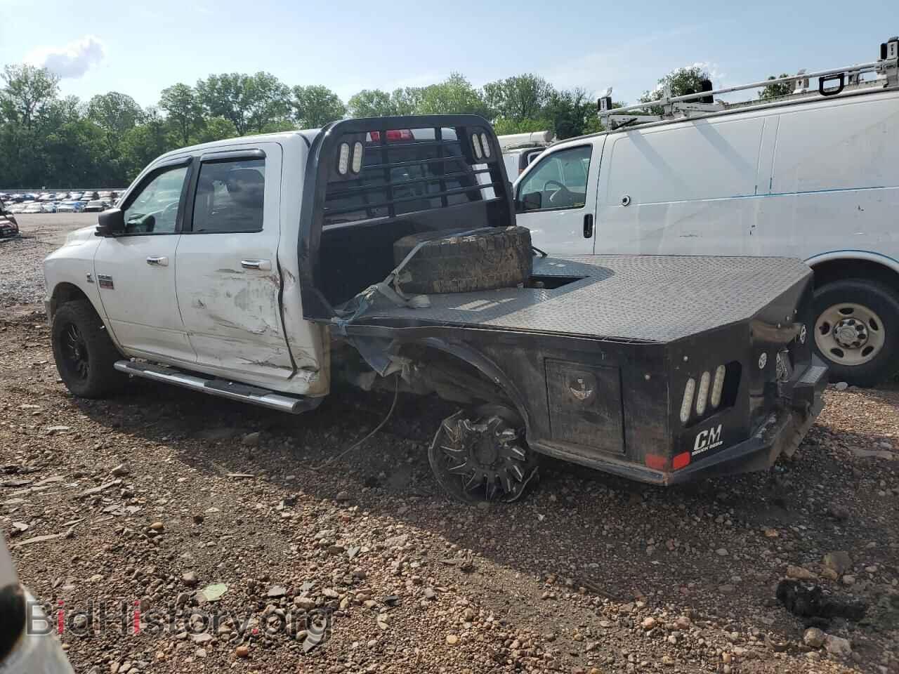 2012 DODGE All Models - VIN: 3C6UD5DL1CG303674 - Photo 2