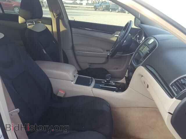 2012 CHRYSLER 300 - VIN: 2C3CCAAG7CH138404 - Фото 5