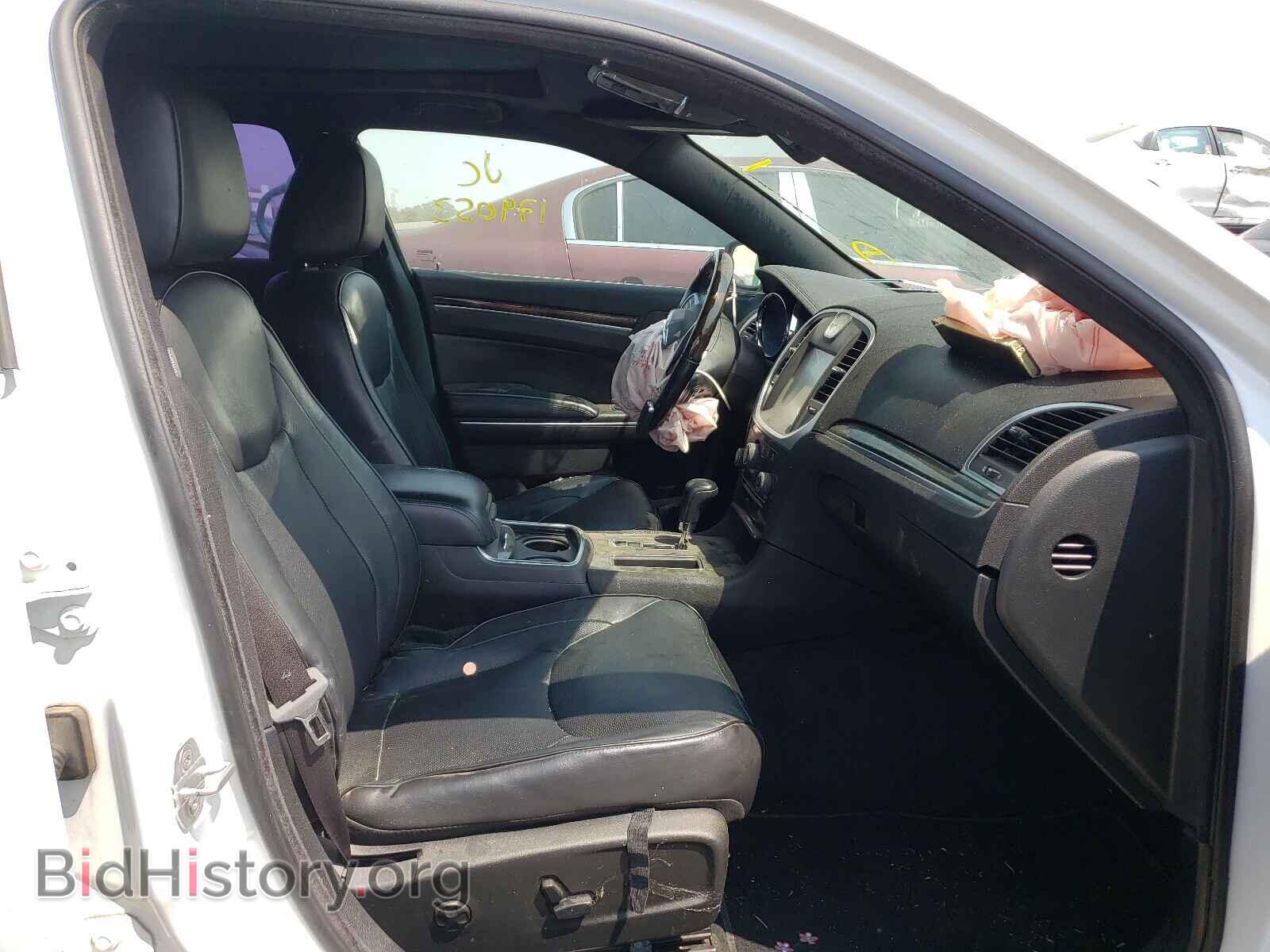 2011 CHRYSLER 300 - VIN: 2C3CA6CT3BH561315 - Фото 5