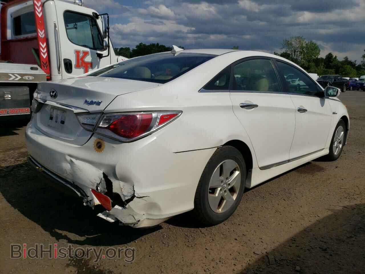 2012 HYUNDAI SONATA - VIN: KMHEC4A41CA044220 - Фото 4