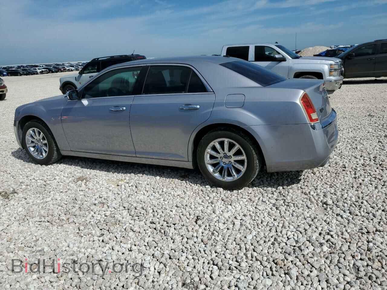 2011 CHRYSLER 300 - VIN: 2C3CA5CG4BH560431 - Фото 2