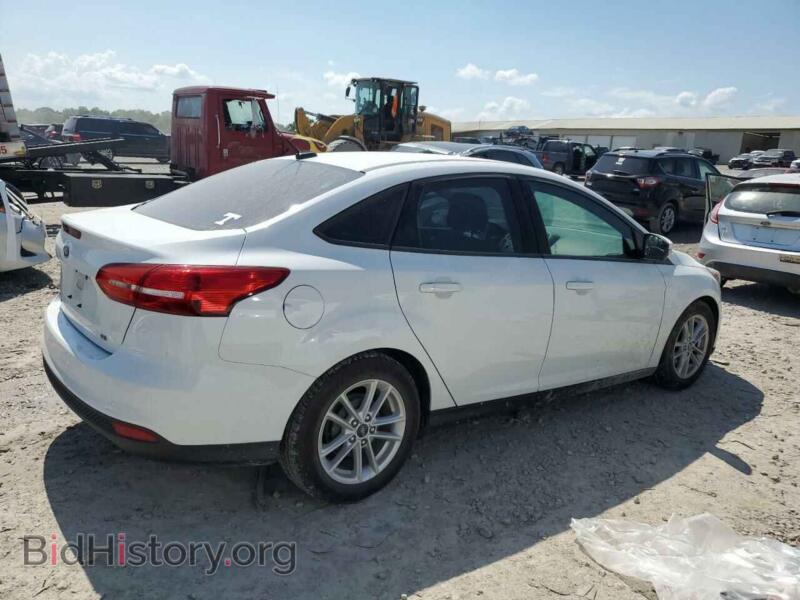 2017 Ford FOCUS (VIN 1FADP3F21HL255540) — photo 3 of 12