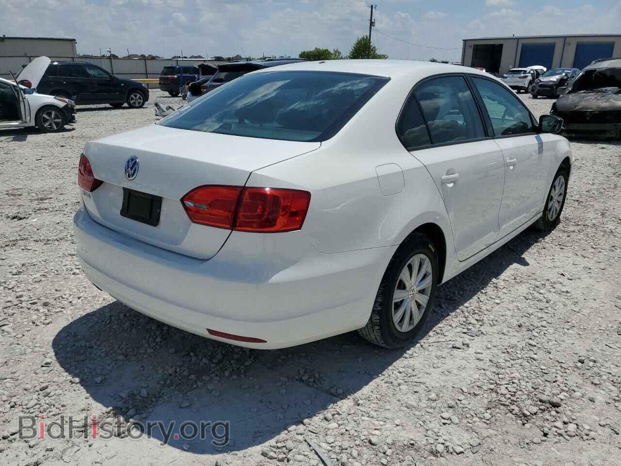 2014 VOLKSWAGEN JETTA - VIN: 3VW2K7AJ3EM351070 - Фото 4