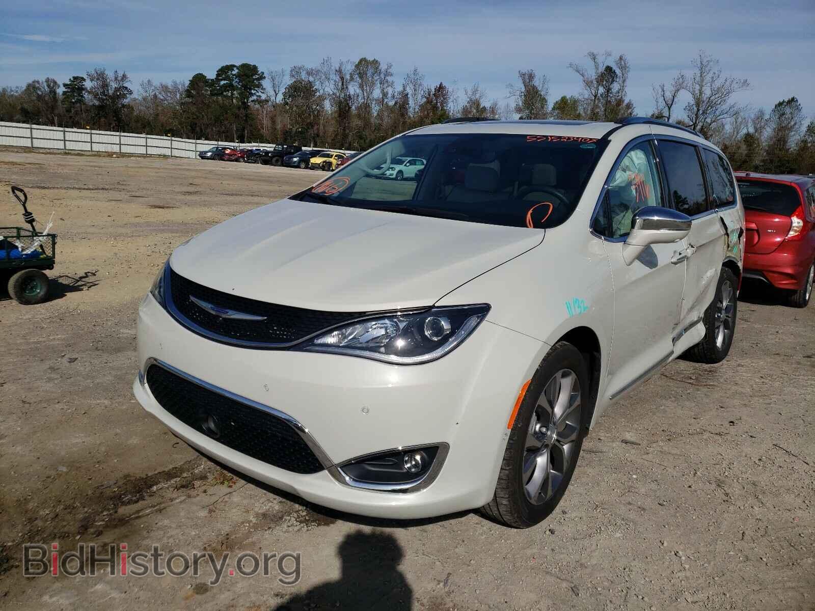 2020 CHRYSLER PACIFICA - VIN: 2C4RC1GG4LR132857 - Photo 2
